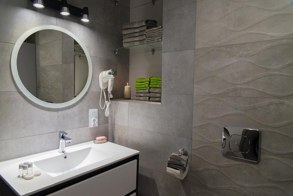 شقة Apartament Deluxe Centrum 2 كوزتسالين المظهر الخارجي الصورة