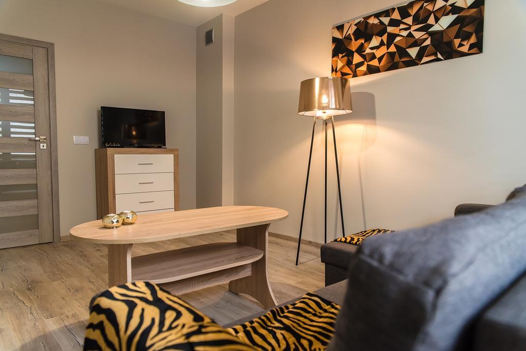 شقة Apartament Deluxe Centrum 2 كوزتسالين المظهر الخارجي الصورة